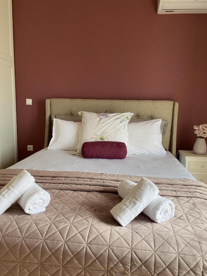 Messeiad Apartment Kalamata Ngoại thất bức ảnh